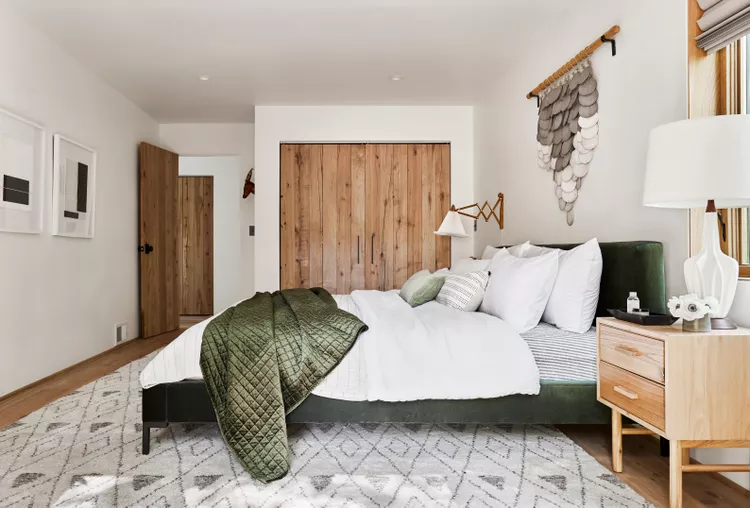Feng Shui Bedroom Layout: 9 Arrangement Options to Try