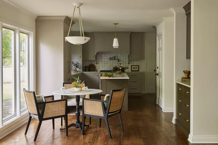 22 Genius Ways to Make a Small Kitchen Look Ten Times Bigger, According to Designers